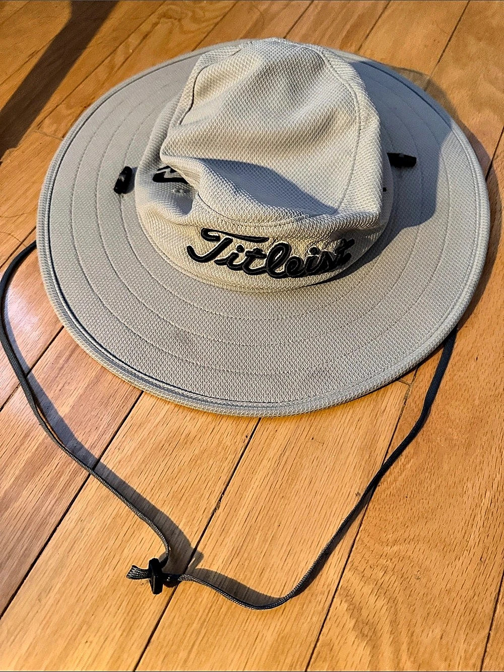Titleist Tour Aussie Golf Bucket Hat in Gray
